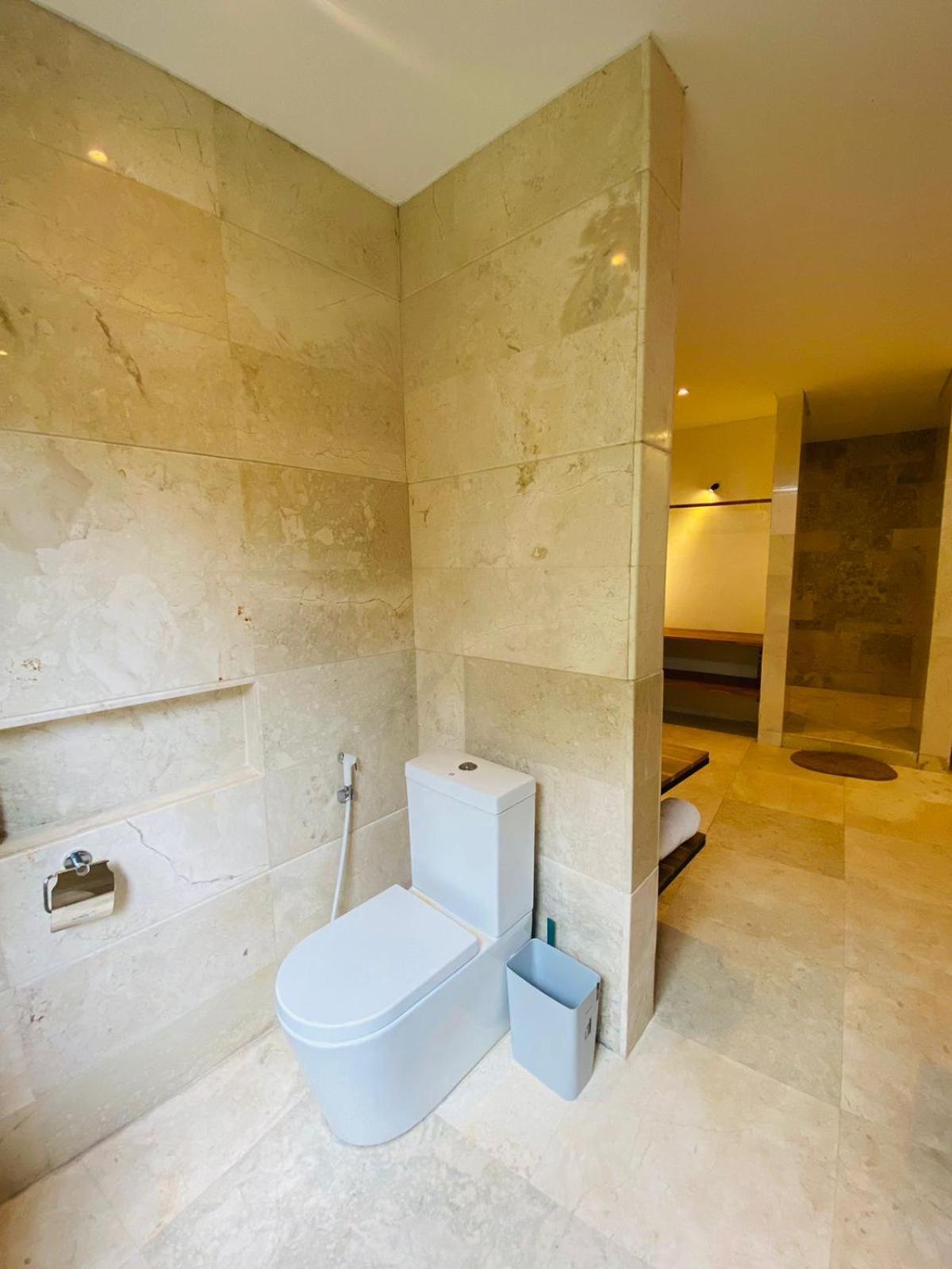 Puri Ratu Jimbaran Hotel Екстериор снимка